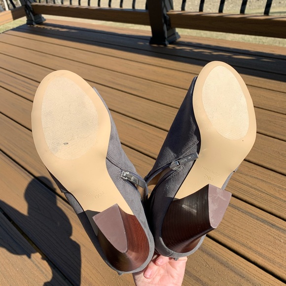 Gray Nine West Bow Booties - Picture 6 of 6